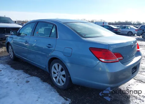 2007 Toyota Avalon Xls z USA, uszkodzony, nr VIN 4T1BK36B27U168749